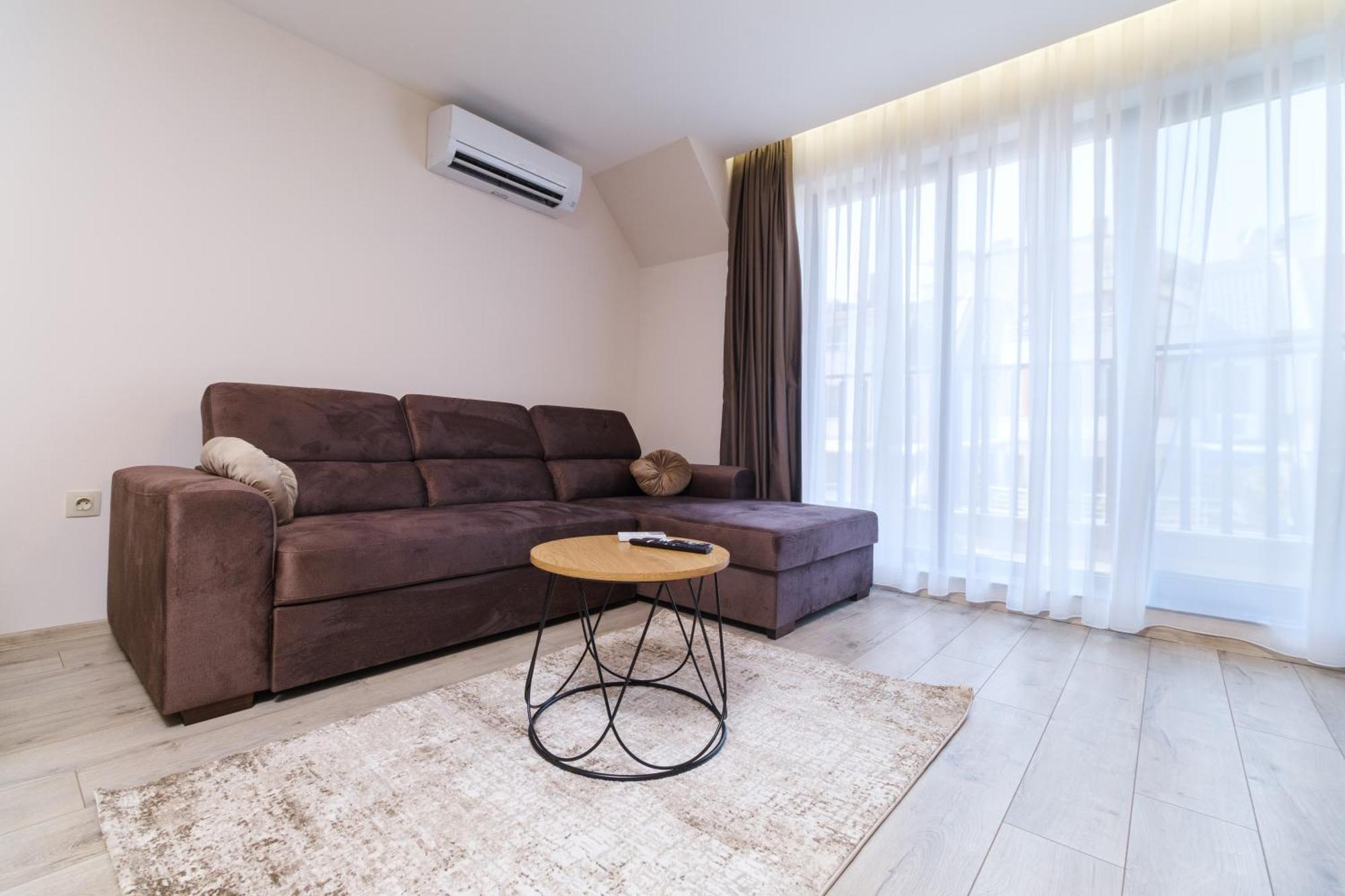 Ldv 13 Apartments Free Private Parking พลอฟดิฟ ภายนอก รูปภาพ