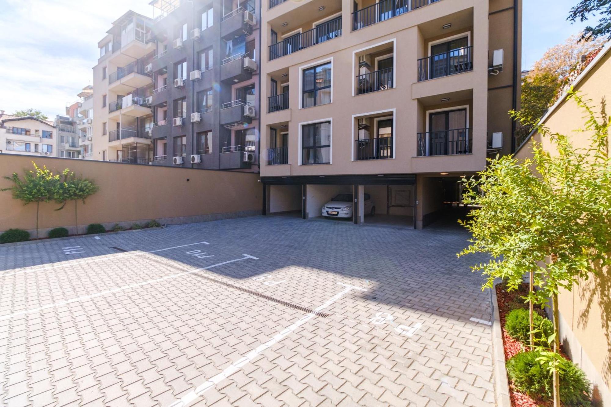 Ldv 13 Apartments Free Private Parking พลอฟดิฟ ภายนอก รูปภาพ